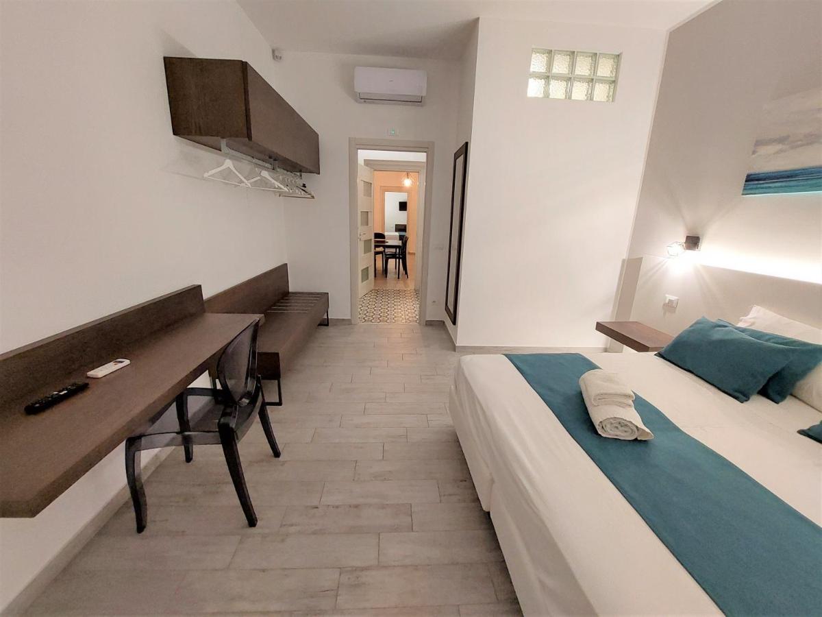 Leone Apartments Палермо Экстерьер фото