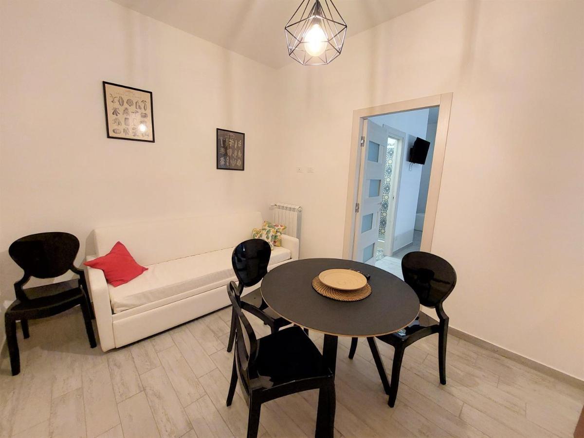 Leone Apartments Палермо Экстерьер фото
